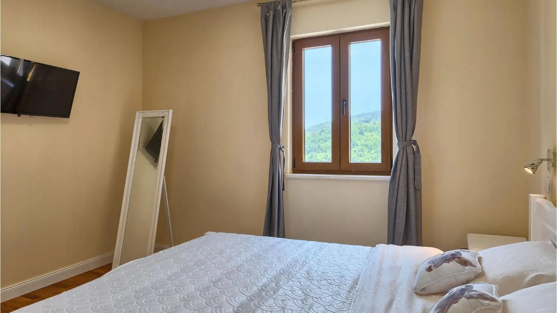 Villa Bambi Opatija 0*,  Croatia